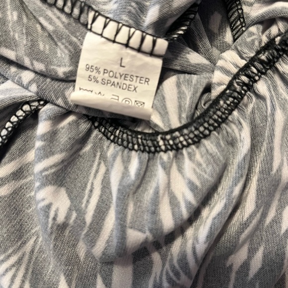 Jumpsuit - Picture 5 of 5